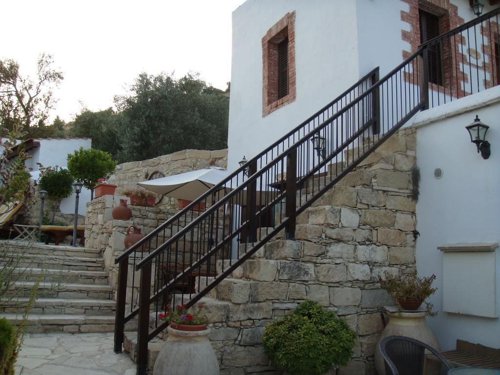 Avalon Village Houses Лимасол Екстериор снимка